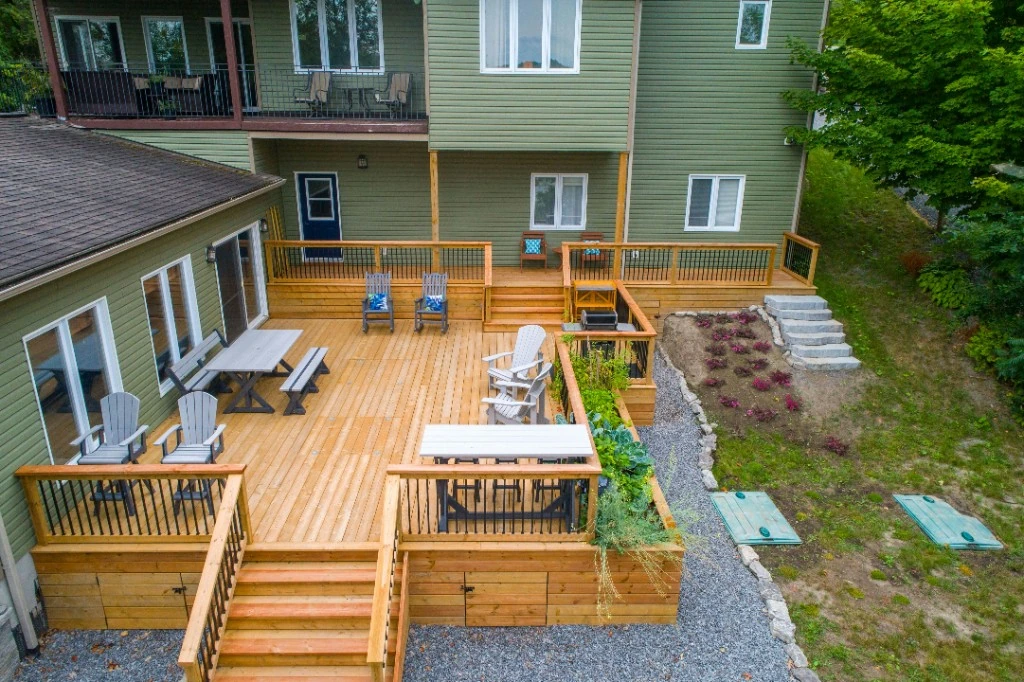 Deck and Patio Cleaning in North Vancouver